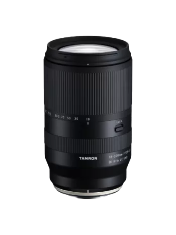 B061X 18-300mm F/3.5-6.3 Di III-A VC VXD
